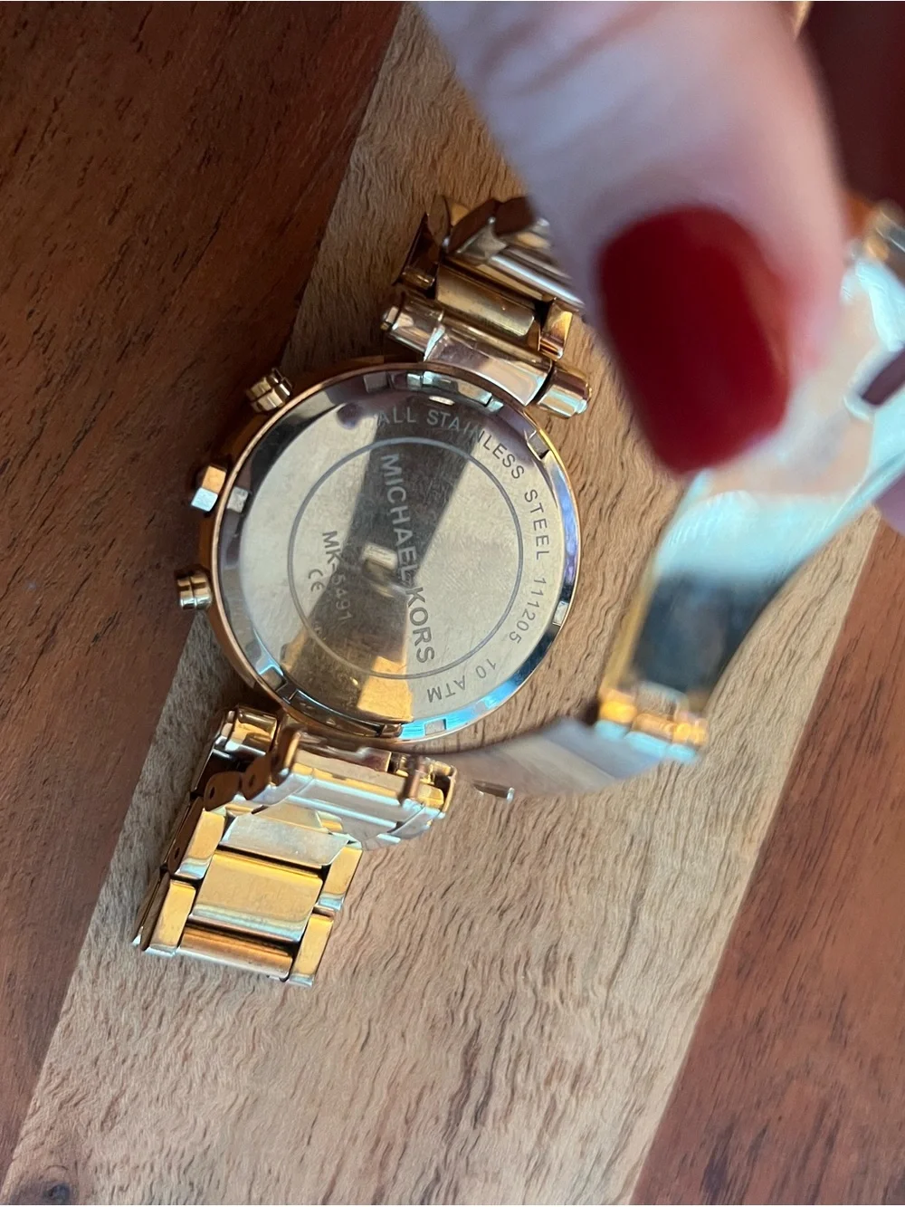 Michael Kors Rose Gold and White Crystal Bezel Women's Watch (needs new battery)
